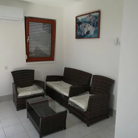 Petofi 4 Apartment *