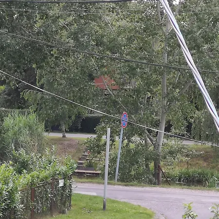 Petofi 4 Апартаменты