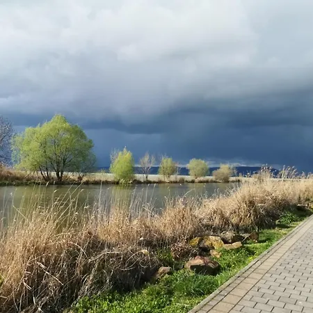 Petofi 4 Lägenhet Balatonmáriafürdő