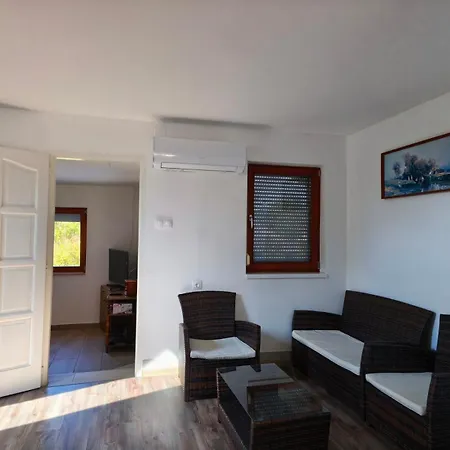Apartment Petofi 4 Balatonmariafurdo